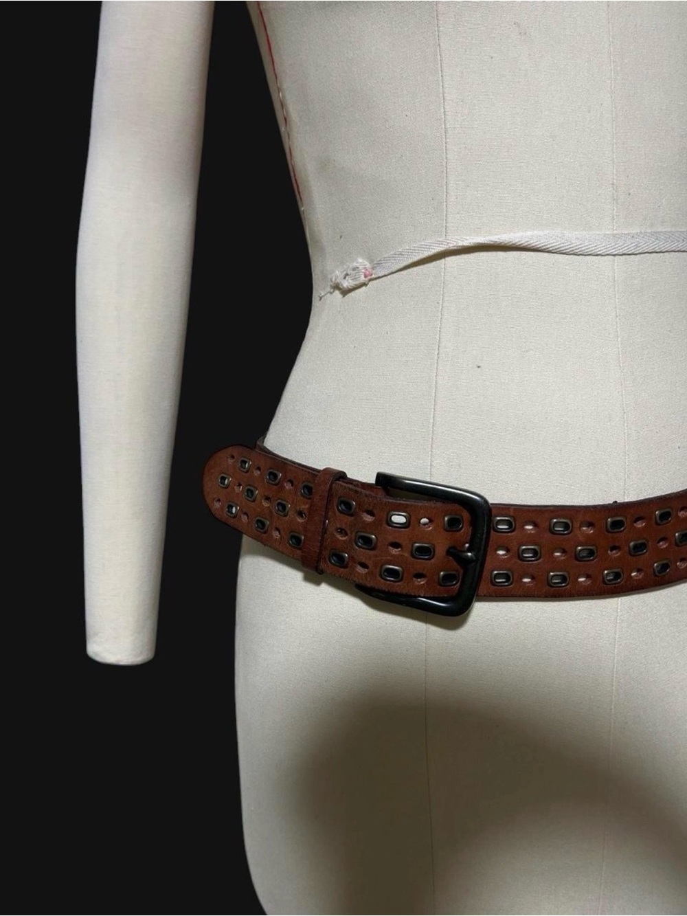 Lauren Ralph Lauren Brown Leather Studded Belt with Black Buckle - Picture 3 of 8